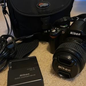 Nikon D40